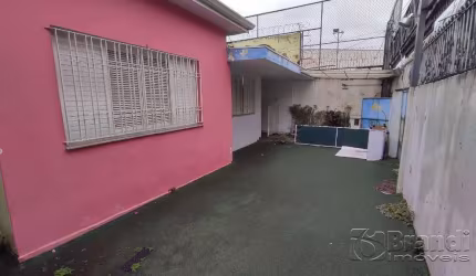 Casa com 03 dormitórios e 3 vagas com 250m² construídos- Vila prudente