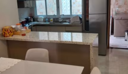 Sobrado com 3 dorms e 1 vagas - Frutuoso Gomes