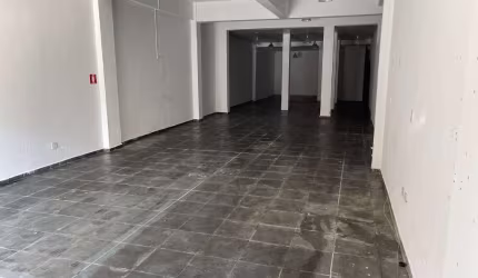 Salão comercial no Parque São Lucas