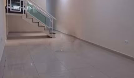Sobrado Vila Alpina por apenas R$ 600 mil 3 dorms, 2 vagas