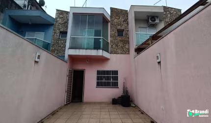 excelente sobrado na Vila Tolstói 80m² 02 suítes!
