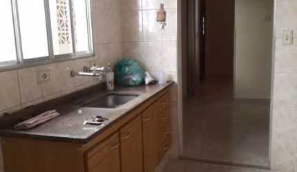 2 casas com 2 relogios de agua e luz com 1 vaga de garagem- Vila Aplina