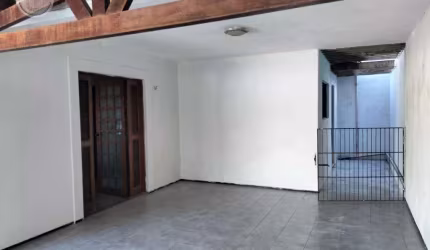 Casa para venda,  Próximo ao Rio Cocó - CA95
