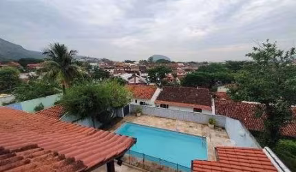 Casa com 4 dormitórios à venda, 377 m² por R$ 1.320.000,00 - Freguesia de Jacarepaguá - Rio de Janeiro/RJ
