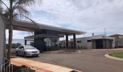Terrenos de esquina à venda no Condomínio La Riserva