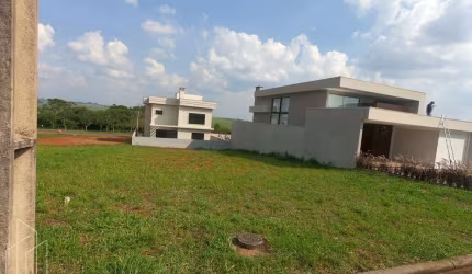 Excelente Terreno  no Terras Alphaville- Jardim Carvalho