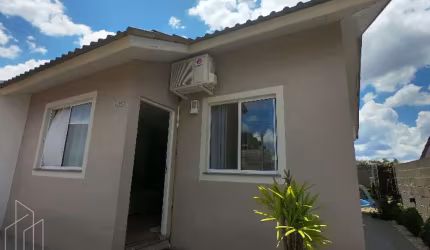 BELÍSSIMA CASA COM PISCINA NO BELAS OFICINAS