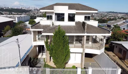 Triplex Espaçoso e Versátil no Santa Paula -Vila Raquel