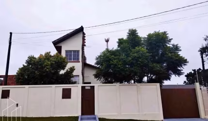 Sobrado por Terminar em Excelente Localização!