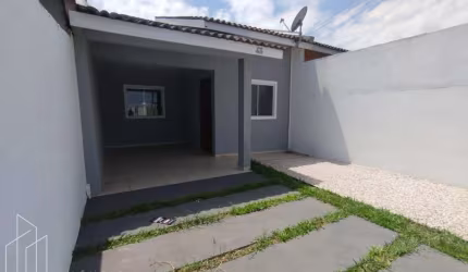 Casa com ampla sobra de terreno !  Castanheira