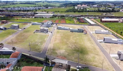 LOTE EM CONDOMÍNIO FECHADO