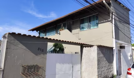 Sobrado para Venda em Rio das Ostras, Nova Esperança, 3 dormitórios, 1 banheiro, 1 vaga
