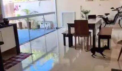Casa para Venda em Rio das Ostras, Serramar, 2 dormitórios, 1 suíte, 1 banheiro, 2 vagas