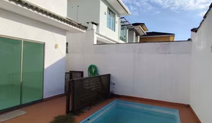 Casa para Venda em Rio das Ostras, Recreio - Costa Azul, 4 dormitórios, 3 suítes, 1 banheiro, 2 vagas