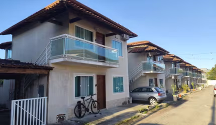 Casa para Venda em Rio das Ostras, Chácara Marilea, 2 dormitórios, 1 suíte, 1 banheiro, 1 vaga