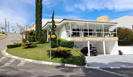 Casa á venda 4 suites, 423m² no Bairro Parque Nova Jandira, Jandira/SP