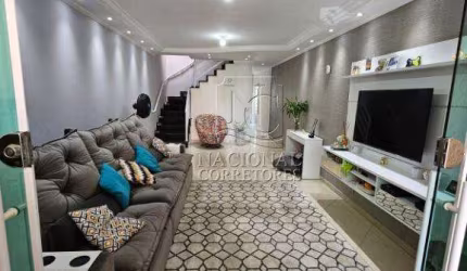 Sobrado com 3 dormitórios à venda, 149 m² por R$ 730.000,00 - Parque Oratório - Santo André/SP