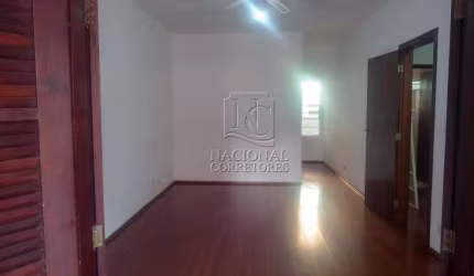Sobrado com 4 dormitórios à venda, 251 m² por R$ 700.000,00 - Vila Cláudio - Santo André/SP