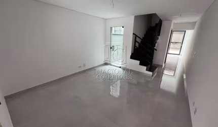 Sobrado com 3 dormitórios à venda, 183 m² por R$ 820.000,00 - Utinga - Santo André/SP