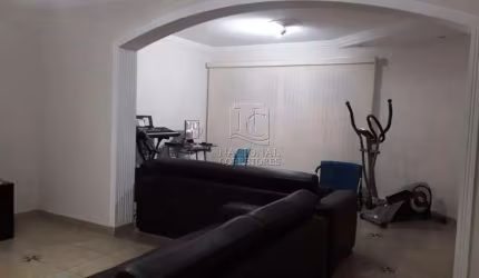 Sobrado com 3 dormitórios à venda, 332 m² por R$ 1.030.000,00 - Utinga - Santo André/SP