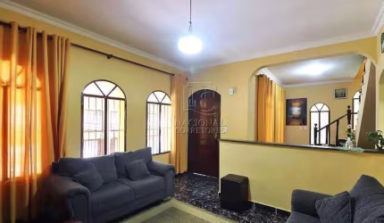 Sobrado com 5 dormitórios à venda, 392 m² por R$ 800.000,00 - Parque Oratório - Santo André/SP