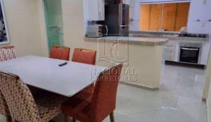 Sobrado com 3 dormitórios à venda, 117 m² por R$ 690.000,00 - Vila Camilópolis - Santo André/SP
