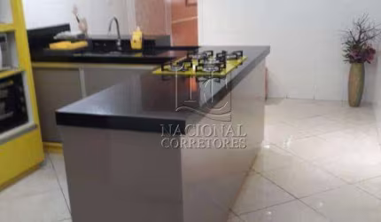 Sobrado com 4 dormitórios à venda, 426 m² por R$ 690.000,00 - Jardim Sílvia Maria - Mauá/SP