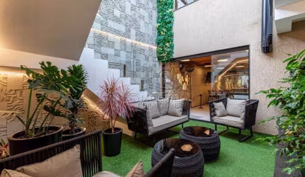 Sobrado com 3 dormitórios à venda, 252 m² por R$ 900.000,00 - Parque Oratório - Santo André/SP