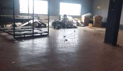 Galpão para alugar, 750 m² por- Jardim Utinga - Santo André/SP