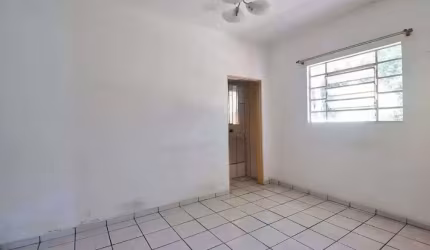 Casa com 1 dormitório, 150 m² - venda por R$ 650.000,00 ou aluguel por R$ 2.600,00/mês - Vila Alto de Santo André - Santo André/SP