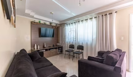 Sobrado com 112m² à venda no Bairro Santa Terezinha