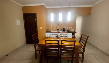 Sobrado à venda, 3 quartos, 3 suítes, 4 vagas, Parque Oratório - Santo André/SP