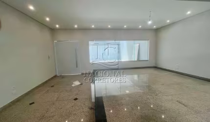 Lindíssimo sobrado à venda na Vila Scarpelli | 2 suítes, 5 vagas e área gourmet