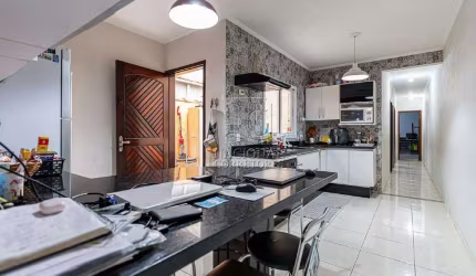 Casa assobradada à venda, 3 quartos, 1 suíte, 3 vagas, Jardim Santo Alberto - Santo André/SP
