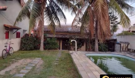 ACONCHEGANTE CASA DE 03 QUARTOS EM SÃO PEDRO DA ALDEIA