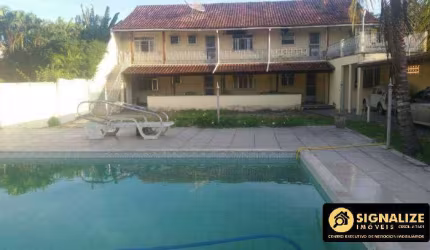 Duas Casas com 05 quartos e piscina - Palmeiras Cabo Frio