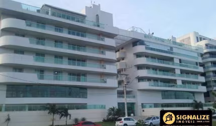 APARTAMENTO COM 04 QUARTOS EM FRENTE A PRAIA DO FORTE - CABO FRIO/RJ
