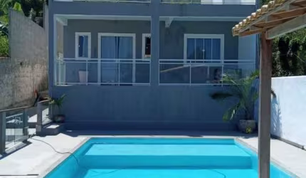 CASA EM CONDOMÍNIO COM DUAS RESIDÊNCIAS, SÃO PEDRO DA ALDEIA/RJ