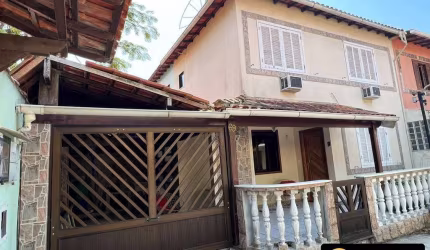 CASA EM CONDOMÍNIO COM 2 QUARTOS, JARDIM CAIÇARA - CABO FRIO/RJ