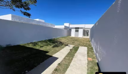 ENCANTADORA CASA INDEPENDENTE COM 02 QUARTOS EM CABO FRIO/RJ