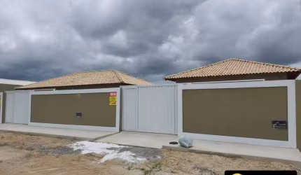 CASA CHARMOSA COM 2 QUARTOS, GURIRI - CABO FRIO/RJ