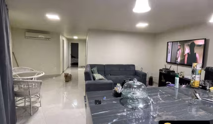 CASA ESPAÇOSA À VENDA COM 3 QUARTOS, CONDOMÍNIO BOSQUE DO PERÓ - CABO FRIO