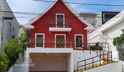 RR6551 Casa 166m² CONDOMÍNIO VALVILLE I - OPORTUNIDADE - 3 Dorms 4 Vagas - Santana de Parnaíba SP - Ótima Localização - PARQUE SINAI - ALPHAVILLE