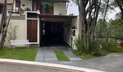 RR6499 Casa 176m² CONDOMÍNIO UPTOWN HOUSING - OPORTUNIDADE - 3 Dorms 2 Vagas - Santana de Parnaíba SP - ALPHAVILLE - Ótima Localização