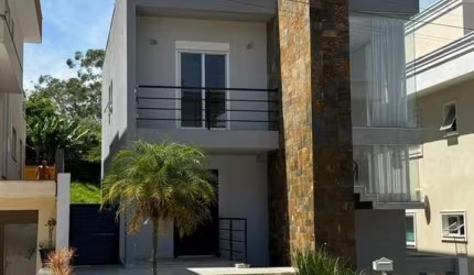 RR6218 Casa 299m² - CONDOMÍNIO NEW VILLE - OPORTUNIDADE - 3 Suítes - 3 Vagas - Santana de Parnaíba SP - Ótima Localização - SURU - PROX ALPHAVILLE