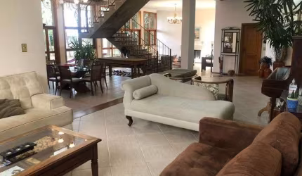 RR5879 Casa 756m² CONDOMÍNIO RESIDENCIAL ALPHAVILLE 8 - OPORTUNIDADE - 4 Suítes 4 Vagas - Santana de Parnaíba, SP - PRÓXIMO DE ALPHAVILLE