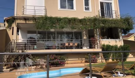 RR5613 Casa 285m² CONDOMÍNIO VALVILLE - OPORTUNIDADE - 3 Dorms 5 Vagas - Santana de Parnaíba SP - Ótima Localização - PARQUE SINAI - ALPHAVILLE