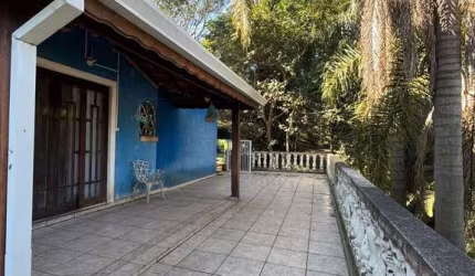 RR5525D Casa 250m² JARDIM RANCHO ALEGRE - OPORTUNIDADE - 3 Dorms 2 Vagas - Santana de Parnaíba SP - Ótima Localização
