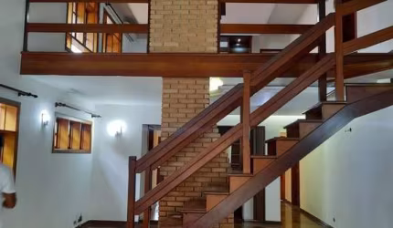 RR6102 Casa 300m² CONDOMÍNIO RESIDENCIAL ALPHA 9 - OPORTUNIDADE  3 Suítes 4 Vagas - Santana de Parnaíba SP - Ótima Localização - PROX DE ALPHAVILLE