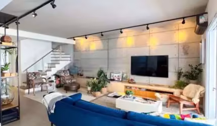 RR7569 Casa 260m² CONDOMÍNIO TAMBORÉ 7 - OPORTUNIDADE - 3 Suítes 2 Vagas - Santana de Parnaíba, SP - Ótima Localização - TAMBORÉ